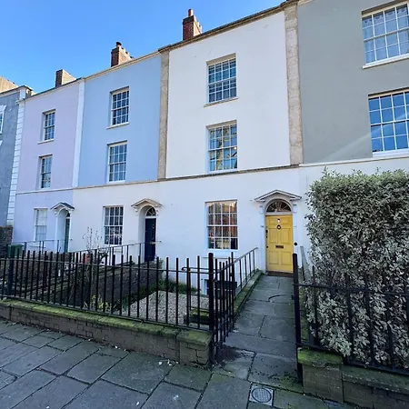 In Hotwells * Bristol